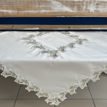 Obrusy vyšívané celoročné č.12