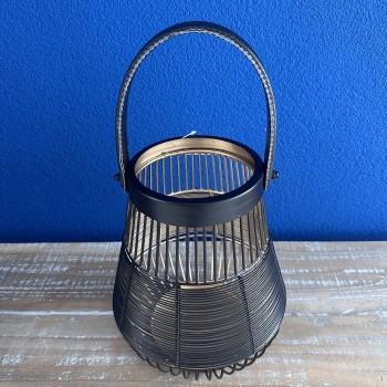 Dekorácia - kovový svietnik