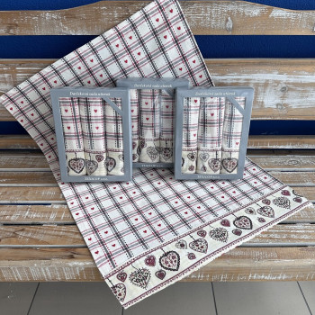 Darčekový box utierok s bordúrou v krabičke TE 2604